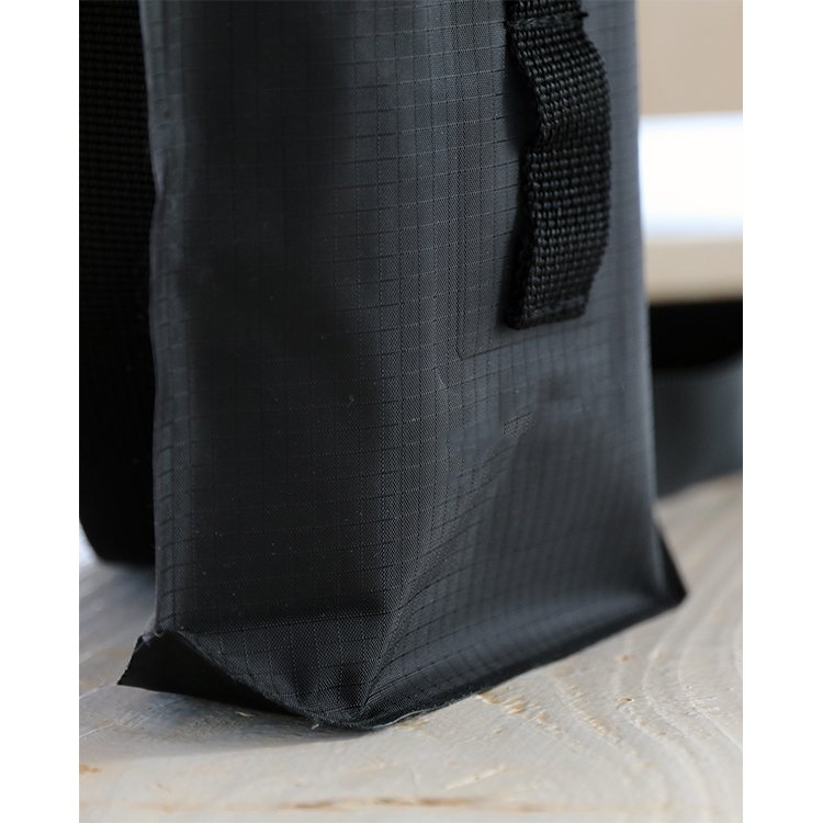 Rolling pouch 2 Rolling pouch 2