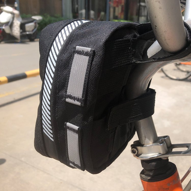 handle-bar-bag-30