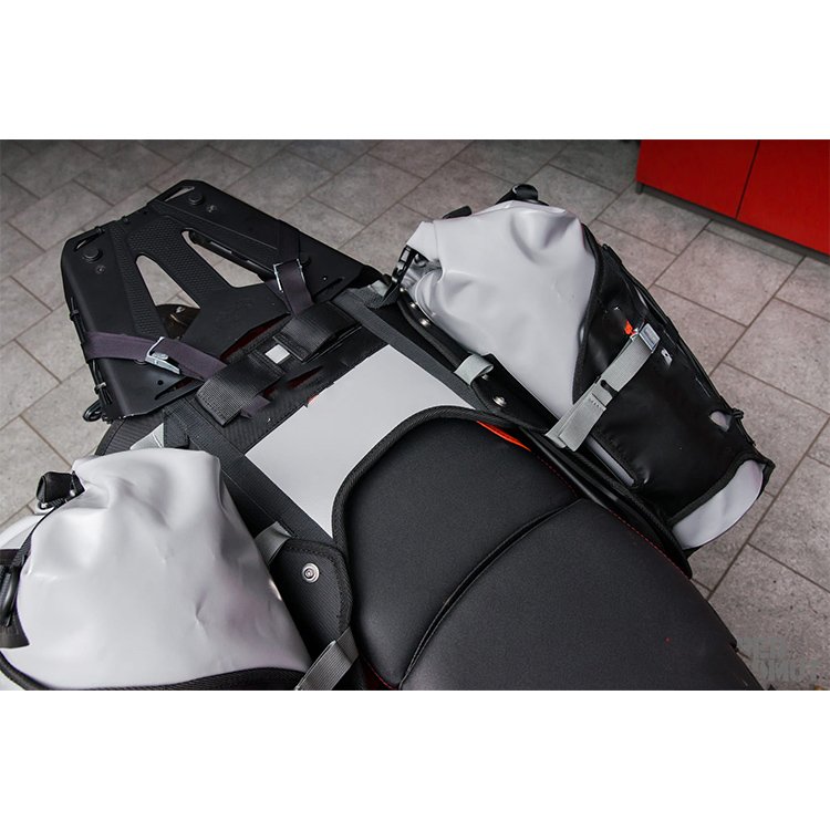 motorcycle-saddle-bag-3