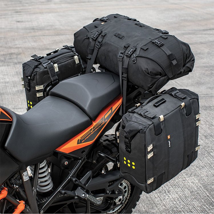 tail-bag-1